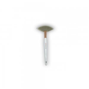Deluxe - Small Fan Brush RGM16